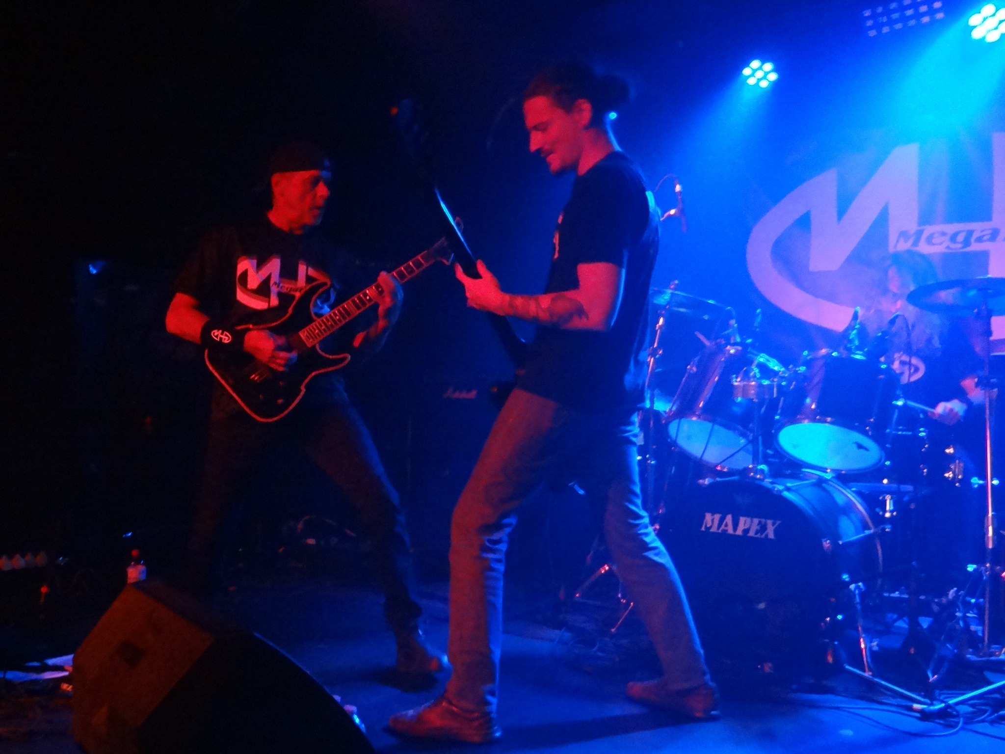 MegaHertz - 'Vörös Hegedű' címmel megjelent a budapesti progresszív metal trió második nagylemeze!